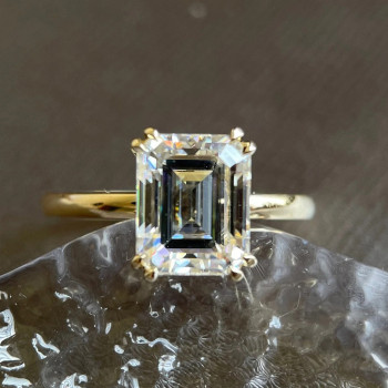 8ct Emerald Cut Double Prong Engagement Ring