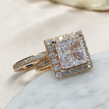 Cluster Princess Cut White Sapphire Bridal Set in Rose Gold