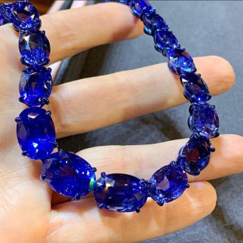 Oval Cut Blue Sapphire Choker Necklace