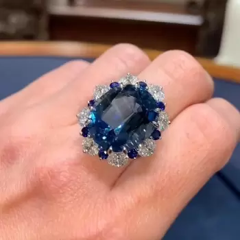 12ct Oval Cut Blue Sapphire Halo Cocktail Ring