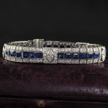 18ctw Blue and White Art-deco Vintage Statement Bracelet