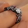 Nature-inspired Round Cut Black Plating Engagement Ring