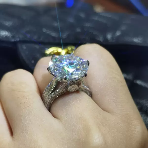 Round white sapphire engagement rings discount