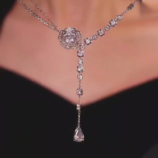 Flower Design White Sapphire Necklace