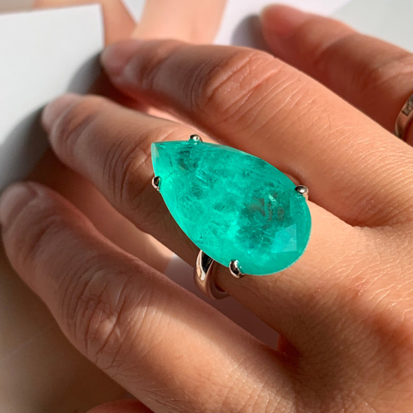 14ct Pear Cut Green Paraiba Tourmaline Cocktail Ring