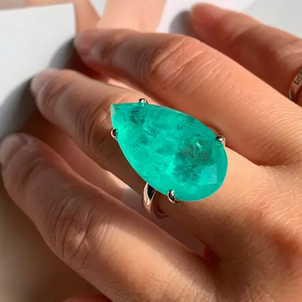 14ct Pear Cut Green Paraiba Tourmaline Cocktail Ring