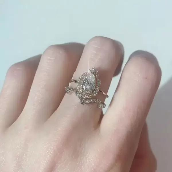 Handmade Halo 0.75Ct Pear Cut Rose Gold Wedding Ring Set