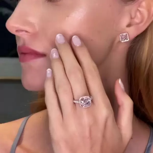 Purplish-pink Sapphire Ring with Square-cut Earrings Studs/2pcs