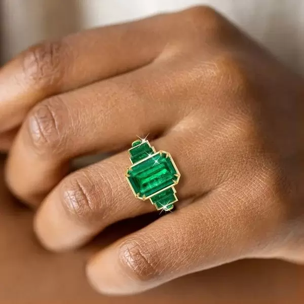 8ct Emerald Cut Emerald Engagement Ring in Gold