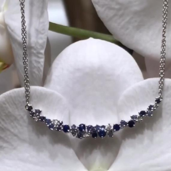 Cluster Flower Bar Pendant Necklace