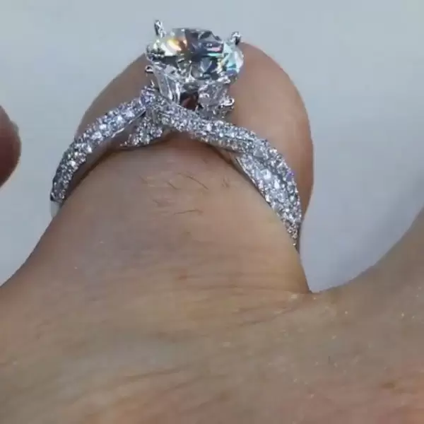 1.5ct Round Cut White Sapphire Twist Engagement Ring