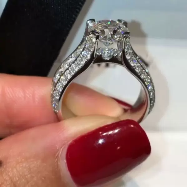 Handmade 2.0 Ct Round Cut with Sidestone Width Engagement Ring