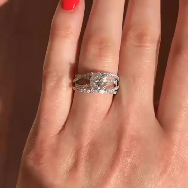 Round Cut Criss Cross Engagement Ring