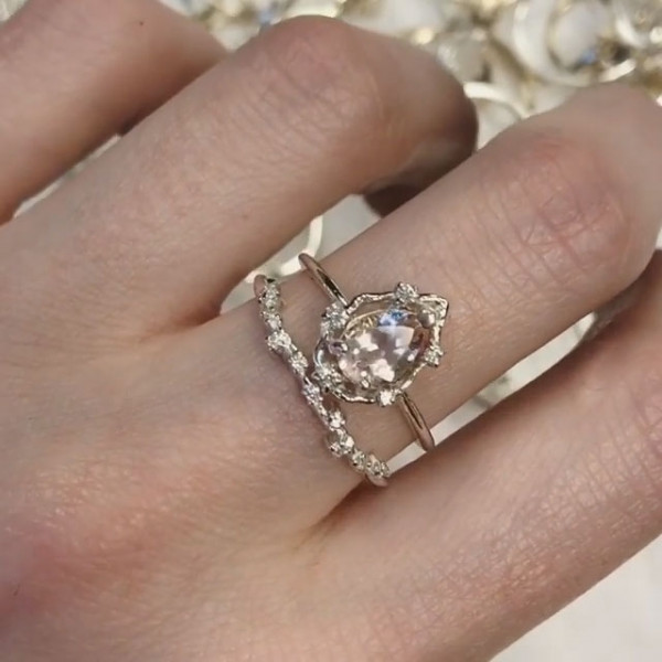Handmade 0.75Ct Modern Twist  Pear Cut Wedding Ring Set
