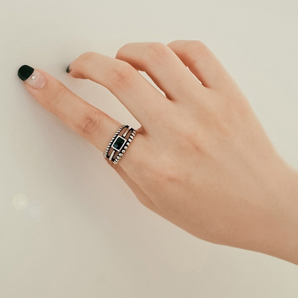 925 Sterling Silver Handmade Stacking Rope Black Sapphire Ring