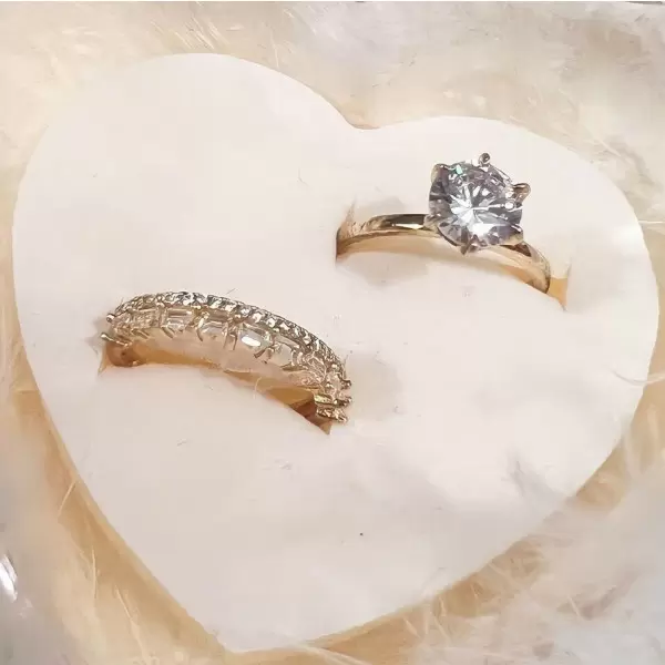 2ct Round Cut Under Halo 2pcs Bridal Set in Gold