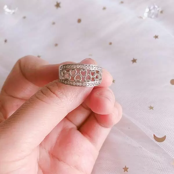 Handmade Classic Hollow Carved Heart Women's Band