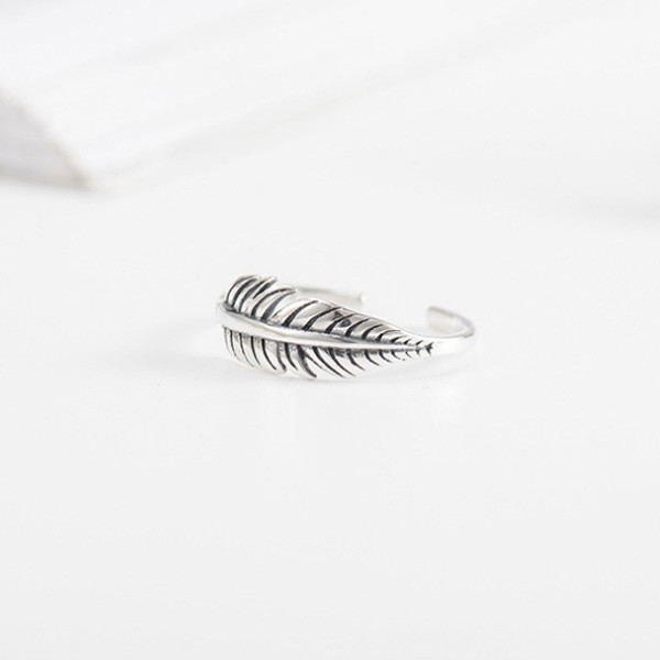 925 Sterling Silver Handmade Vintage Leaf Shape Ring