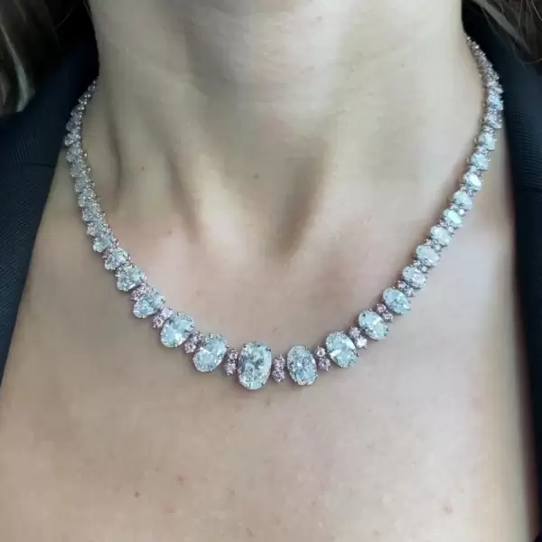 Round&Oval Cut White&Pink Sapphire Necklace