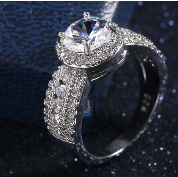 2ct Round Cut Halo Engagement Ring