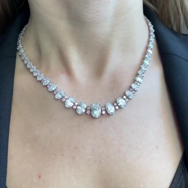 Round&Oval Cut White&Pink Sapphire Necklace