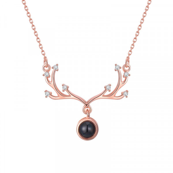 Love Memory Reindeer Design Round Pendant Necklace