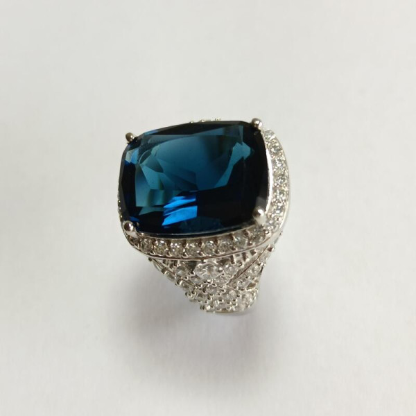 14ct Halo Cushion Cut Blue Sapphire Engagement Ring
