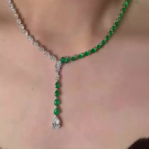 Pear Cut Green Sapphire Necklace
