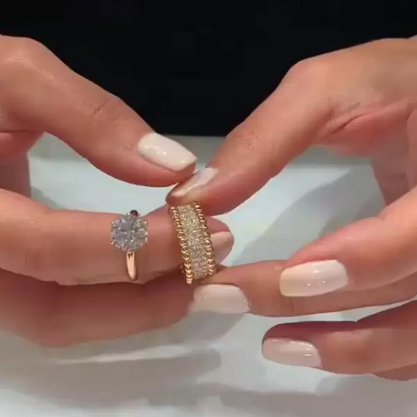 2.73ct Round Cut White Sapphire 2pcs Bridal Set in Rose Gold