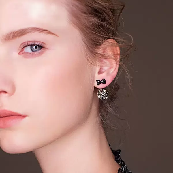 Round Stone Bow-knot Stud Earring