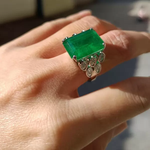 15ct Art Deco Colombian Emerald Engagement Ring 