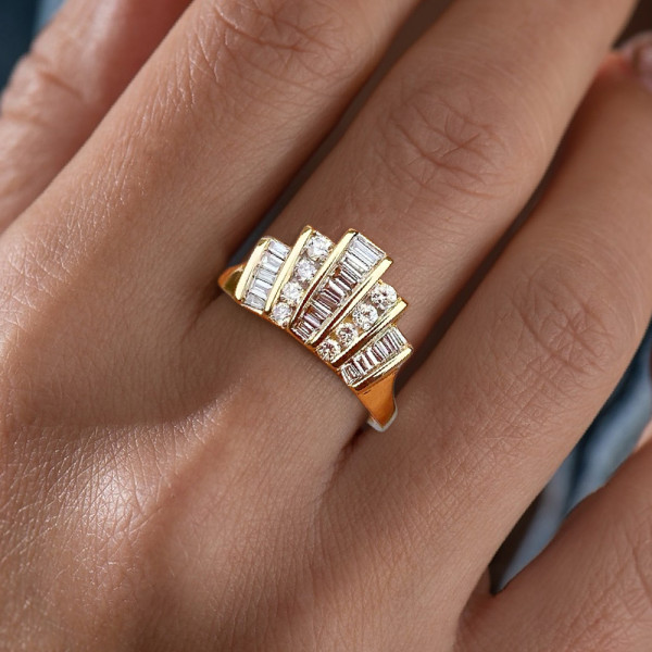 1.6ctw Baguette Cut White Sapphire V-Shape Band Ring