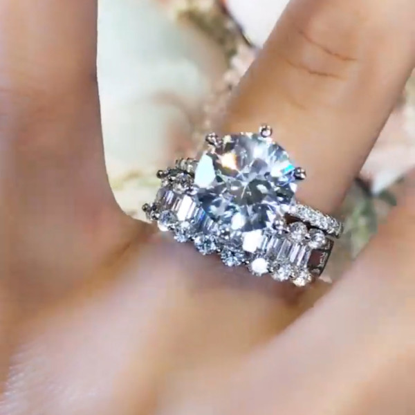 3ct Round Cut White Sapphire 2pcs Bridal Set