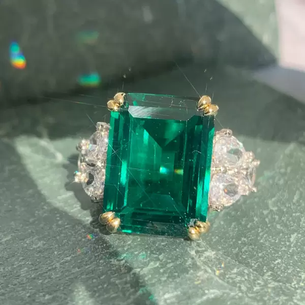 14ct Emerald Cut Green Sapphire Cluster Engagement Ring