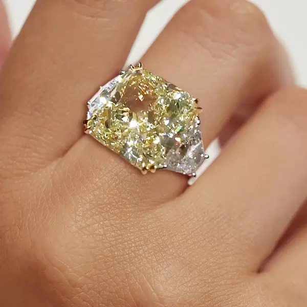 9.5ct Princess Cut Yellow Sapphire Three-stone Engagement Ring