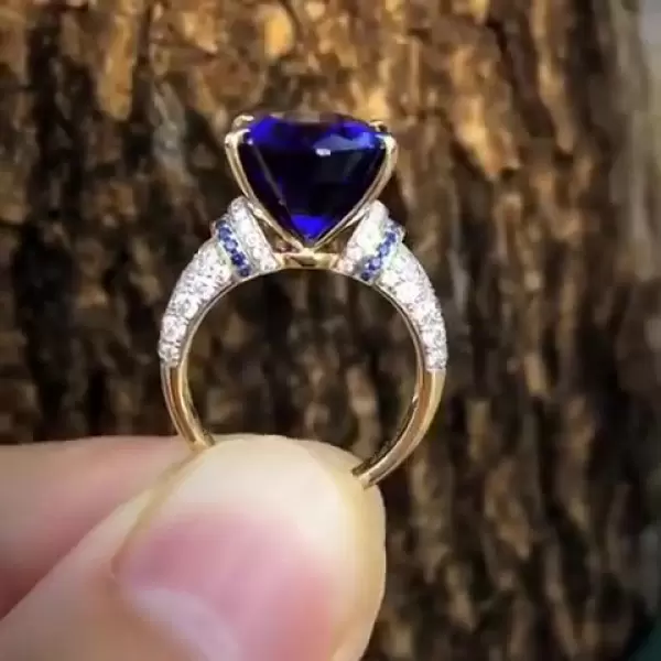 10.28ct Oval Cut Sapphire Engagement Ring 