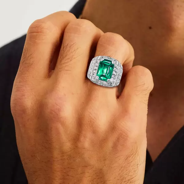 10ct Invisible Setting Emerald Engagement Ring