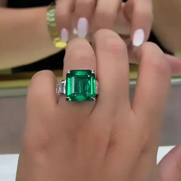 10ct emerald hotsell
