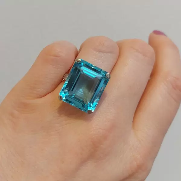 11.5ct Art Deco Emerald Cut Aquamarine Rectangle Ring