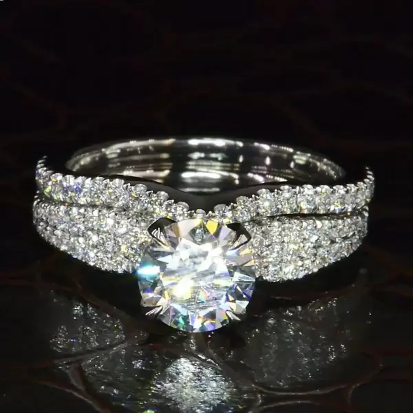 2.7ct Round Cut White Saphhire Wedding Set