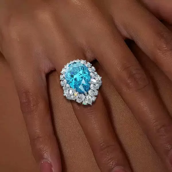 10ct Pear Cut Aquamarine Vintage Halo Cocktail Ring