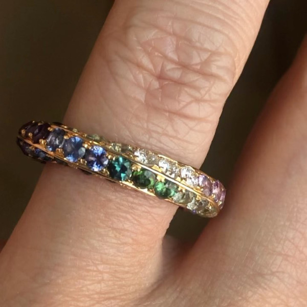 Round Cut Rainbow Sapphire Twist Eternity Band