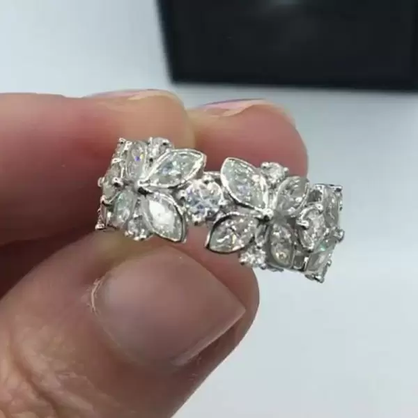 Marquise&Round Cut White Sapphire Flower Band
