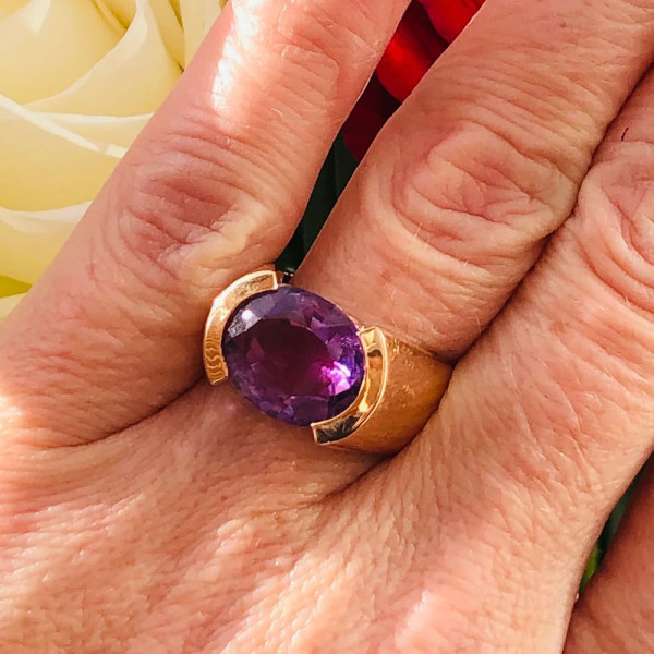 Classic 5ct Tension-Set Amethyst Cocktail Ring