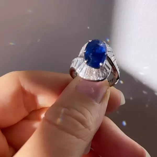 Art-Deco 5.6ct Oval Cut Sapphire Engagement Ring