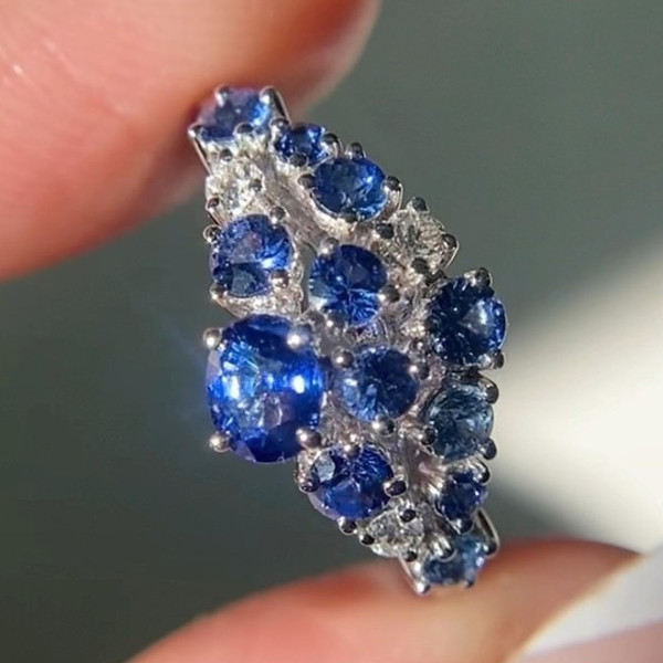 Round Cut Tanzanite Blue sapphire Cluster Ring