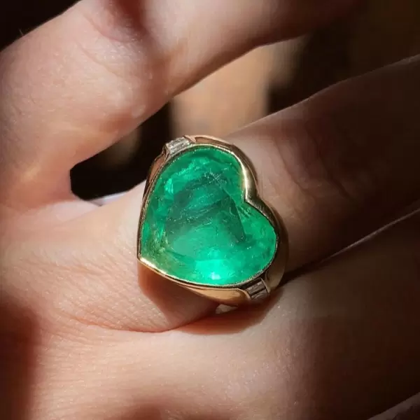 7.8ct Heart Cut Emerald Engagement Ring
