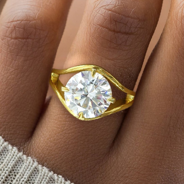 3.8ct Round Cut Split Shank Modern Engagement Ring