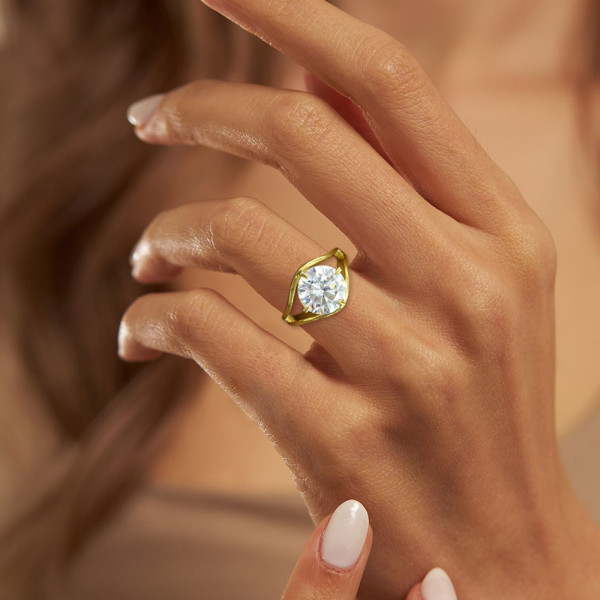 3.8ct Round Cut Split Shank Modern Engagement Ring