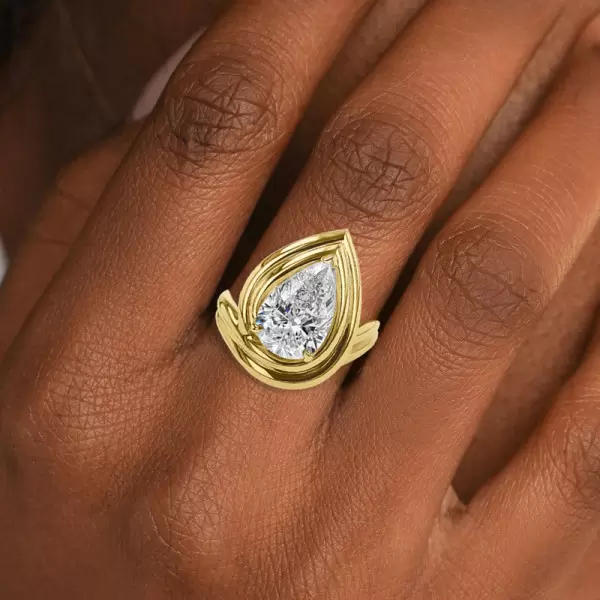4.2ct Pear Cut Curved Shank Modern Engagement Ring